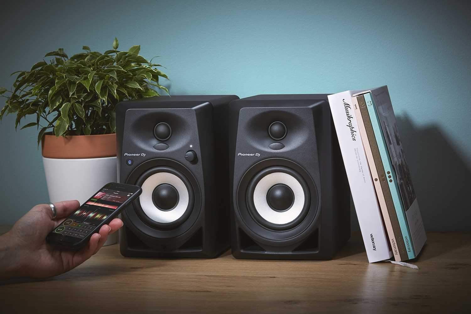 Pioneer DJ DM-40BT 4（）